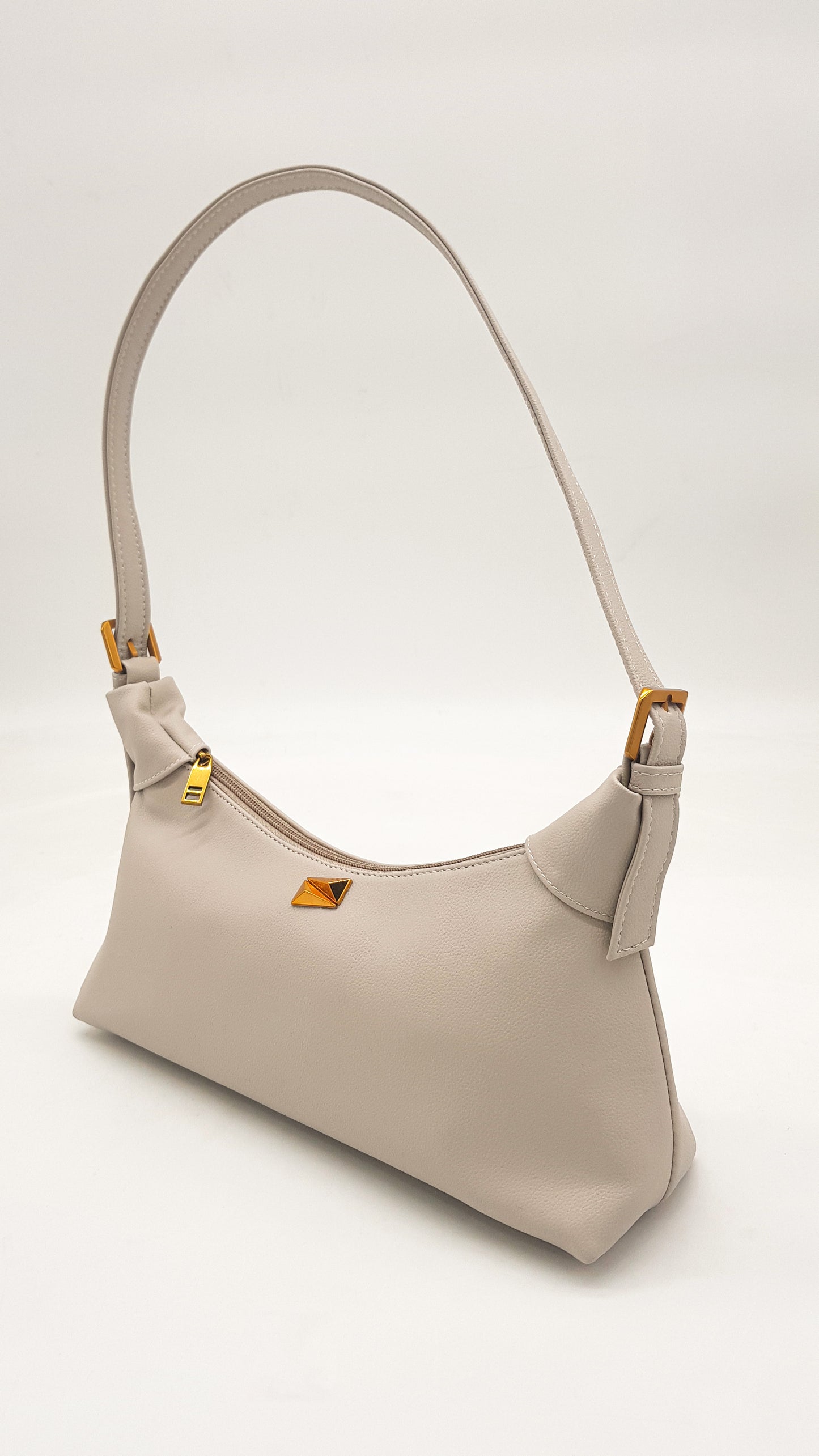 Carly Shoulder bag