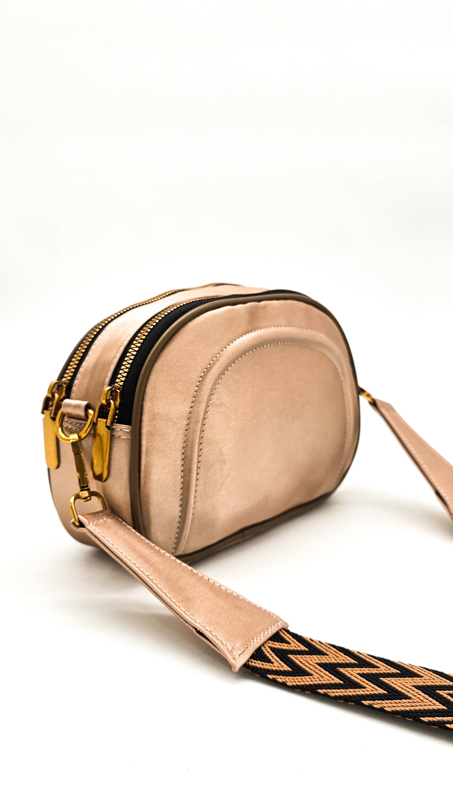 Urbanite Crossbody Bag